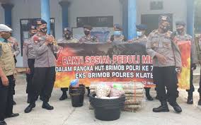 Jun 21, 2021 · kalau pak wali kota ingin melakukan swab silakan di tempat keramaian lainnya. Hari Jadi Brimob Polres Klaten Serahkan Bantuan Untuk Pengungsi Merapi