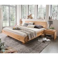 Holzbett Lavietto Mit Baumkanten Kopfteil Aus Wildeiche Massivholz Jpg Bett Massivholz Holzbett Holzbetten