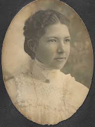 Clarissa Emily “Clara” Warner Lawrence (1881-1957)