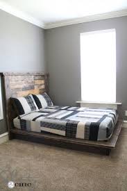 Today i'm showing you how i built this easy queen bed platform with materials from your local home center! Easy Diy Platform Bed Shanty 2 Chic