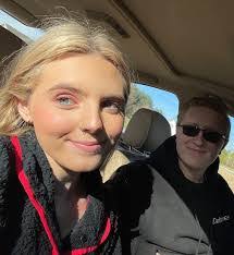 Seth Marra's Instagram, Twitter & Facebook