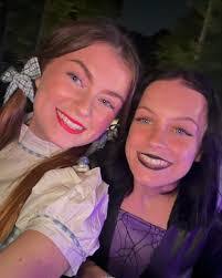 Evie Patrick's Instagram, Twitter & Facebook