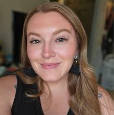 How do magic bands work at Disney World?