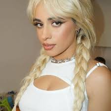 i got bit by a mosquito last night.... bet that little bastard is pretty  hungover today.