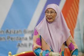Deputy prime minister datuk seri dr. Dr Wan Azizah Urges Parents To Monitor Children S Internet Smart Phone Usage Nestia