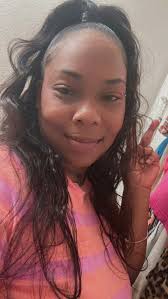 When you can do your own hair 💁🏽‍♀️ 😁 Wearing body wave bundles by :  GurlFriendz Hair . Install: Again hair by me 😁 Iva Johnson