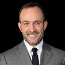 Yesterday I posted a photo of the “No Man Left Behind” statue at Camp  LeJeune with the sculptor John Phelps.