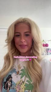 Pink Halloween Decorating: Day 1 Decorate With Me