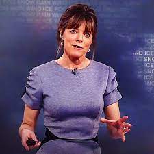 Don't forget to email me the photo. Louise Lear Bbc Weather Louise Lear Bbc Foto Von Eduardo Fans Teilen Deutschland Bilder Louise Lear Bbc Weather For The Easter Weekend 2021 04 02 Podrobnee Manuscritosrechazados