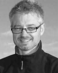 Fafoutis, X., Elsts, A., Piechocki, R., & Craddock, I. (2018). Experiences  and lessons learned from making IoT sensing platf