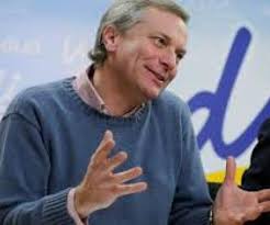 2 de abril de 2020 | conversaremos, cantaremos y hablaremos señaló el líder ultraderechista a través de redes sociales, generándose inmediatamente reacciones frente a la iniciativa, que junta a dos personalidades. Ultraderechista Kast Utiliza A La Mala Foto De Joven Llorando Para Criticar El Boicot A La Psu Joven Le Respondio Y Exigio Bajar La Imagen Senalando Que Apoya Las Manifestaciones