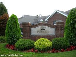 Pinehurst Green Patio Homes For Sale In Louisville Ky Are Online At Http Www Eastlouisvillerealty Com Patio Homes Lou Condos For Sale Ranch Style Homes Condo