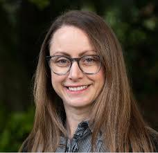 Catrina Reed's Instagram, Twitter & Facebook