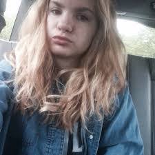 Lydia Snapp's Instagram, Twitter & Facebook