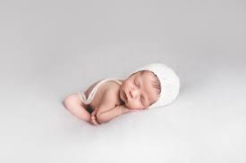 The Perfect Newborn Photography Posing Flow For Stress Free