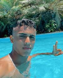 Evandro Lopes (@evandro_oficial00) • Instagram photos and videos