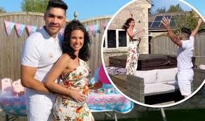 Is louis smith ready to swap the gym for the jungle? Louis Smith Gymnast Confirms He S Expecting A Baby With Girlfriend After Ups And Downs Celebrity News Showbiz Tv Express Co Uk