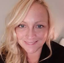 Mandi Lemaster's Instagram, Twitter & Facebook