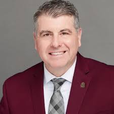 Recently, I was invited to share my personal story and involvement within  the greater Memphis community as a local professional for the Leader to  Leader Lecture Series at the The University of… |