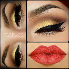 Pin De Lorena Raffatti En Proyectos Make Up Maquillaje De Ojos De Noche Maquillaje Para Vestidos Amarillos Imagenes De Maquillaje De Ojos