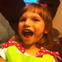 Karen Platz's Instagram, Twitter & Facebook