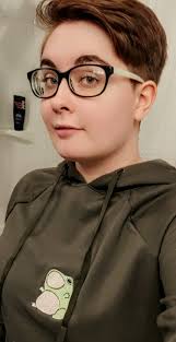 Yes! This shirt is gold! 🐳