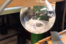 Transformari de stare suferite de apa in fenomenele petrecute la scara naturala. Cum Poate Fi Apa LichidÄ SolidÄ Èi GazoasÄ In AcelaÈi Timp Video