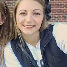 Ellen Denning's Instagram, Twitter & Facebook