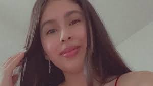 Paola Houston's Instagram, Twitter & Facebook