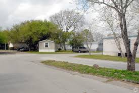 The city is located in harris county and is situated in southeast texas. Deer Park Mobile Home Park Apartments Deer Park Tx Apartments Com