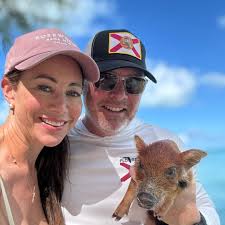 Golf cart tire supply order status and response