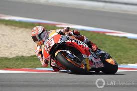 The official website of motogp, moto2 and moto3, includes live video coverage, premium content and all the latest news. Championnat Marquez Proche Des Deux Gp D Avance