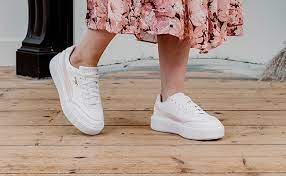 Damen sportliche laufschuhe mit dicker sohle sind bequem. Welche Sneaker Zum Kleid Omoda