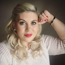 Sprinkle Of Glitter*** || Beauty