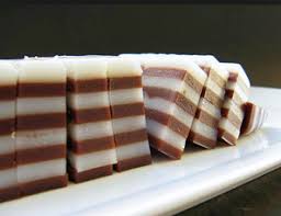 Hi, hari ini saya akan share kue lapis dari tepung hun kwe , mudah sekali membuatnya ,lembut bahan 150 gram tepung hun kwe. Http Resepkue2014 Blogspot Com 2014 06 Resep Kue Lapis Hunkwe Coklat Enak Html Kue Lapis Kue Resep Kue