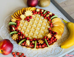 Fate raffreddare la crema e tagliate la frutta a fettine. Crostata Alla Frutta Ricetta Una Rosa In Cucina