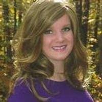 Brooke Mercer's Instagram, Twitter & Facebook