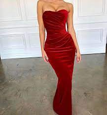 Pin By Nesha On Luxury Evening Dresses Red Velvet Prom Dress Velvet Prom Dress Dresses