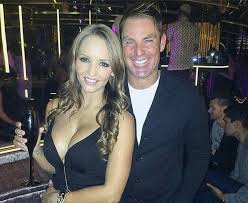 He was brought up in victoria with his brother jason warne. Shane S Sheilas The Women In Shane Warne S Tangled Love Life Daily Star