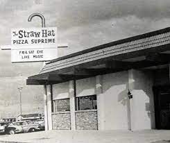 Straw Hat Pizza Parlor On Sommersvile Rd Antioch Ca Straw Hat Pizza Classic Pizza Vintage Straw Hat