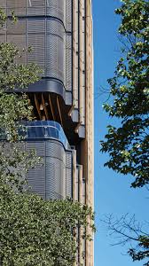 Eine besondere herausforderung im doherty institute for infection and immunity in melbourne waren die abgerundeten fassadenecken. Doherty Institute Projects Grimshaw