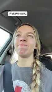 Erin Proctor's Instagram, Twitter & Facebook