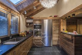 Cocinas Rusticas De Sandrine Riviere Photographie Rustico Homify Cuisine Rustique Interieur De Cuisine Cuisine Montagne