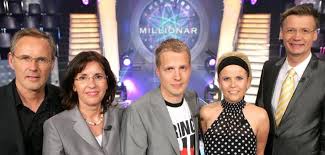 Was a swiss game show based on the original british format of who wants to be a millionaire?.it was hosted by rené rindlisbacher.the show was broadcast from 27 march 2000 to 2001. Wer Wird Millionar 1999