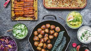 This staple of the potlucks and football games can get a little christmas. 00 Christmas Green Kitchen Stories