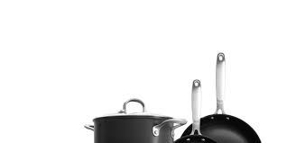 They come in an assortment of colors, including the sage green pictured here, chili ref, and blueberry. Oxo Good Grips Nonstick Pro Review