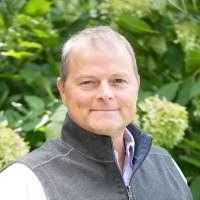 Jon Rigg's Instagram, Twitter & Facebook