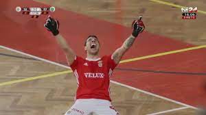 Ver histórico da época 2019/20. Hoquei Em Patins Sl Benfica 6 3 Sporting Youtube