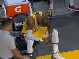 Find the perfect chris paul lebron james stock photos and editorial news pictures from getty images. Lebron James Bolting Early Again And Not Shaking His Buddy Chris Paul S Hand Is The Toughest Of Scenes This Is The Loop Golf Digest