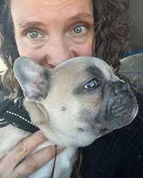 It was love at first build… one of our projects this past summer was  building this amazing 16ft greenhouse. Derek stalked FB marketplace and  found two shelter logic frames that we put